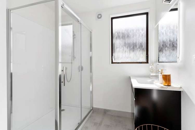 38A Dornwell Road Mt Roskill_15