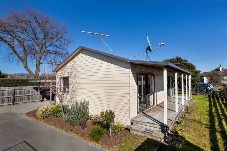 5 Burden Street Redwoodtown_13
