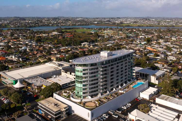 711/11 Tamariki Avenue Orewa_14