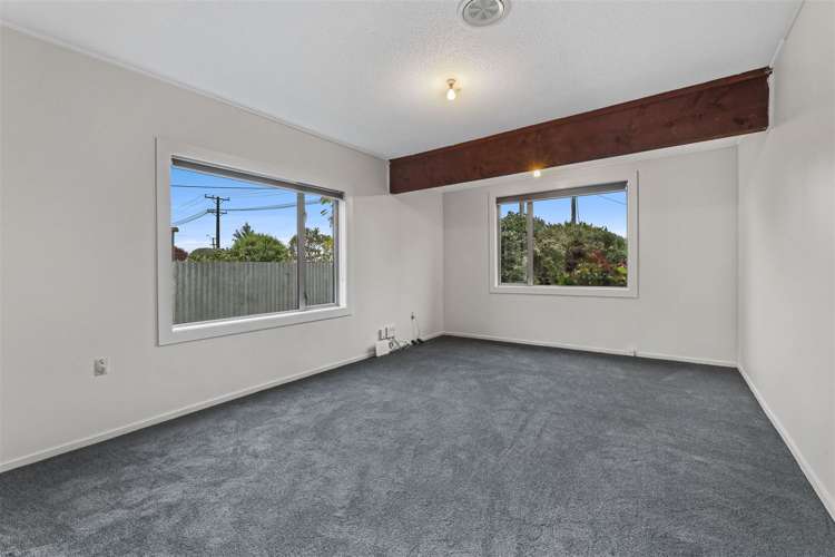 6 Riwai Street Templeton_8