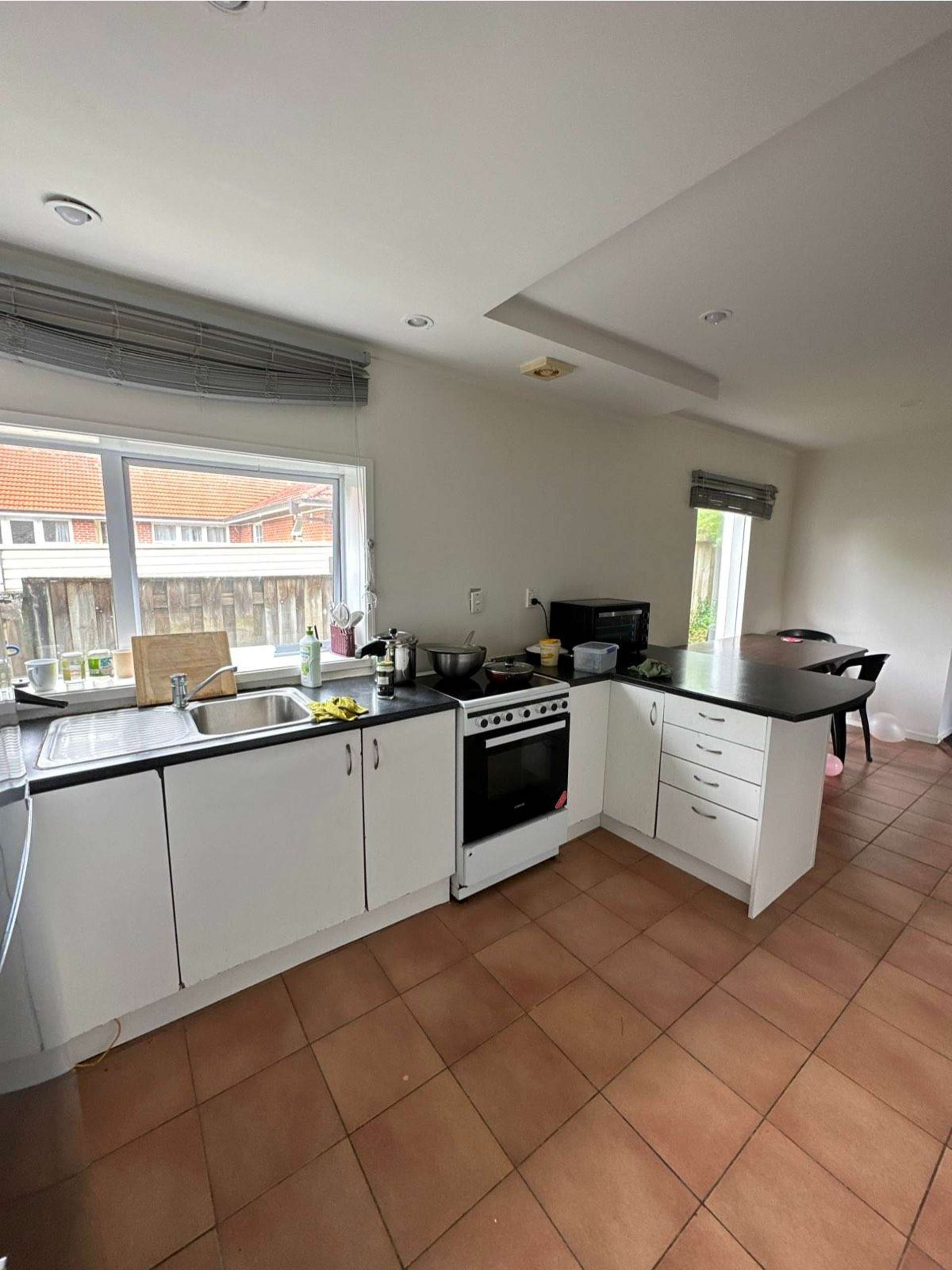D/6 Wesley Avenue Mt Albert_0