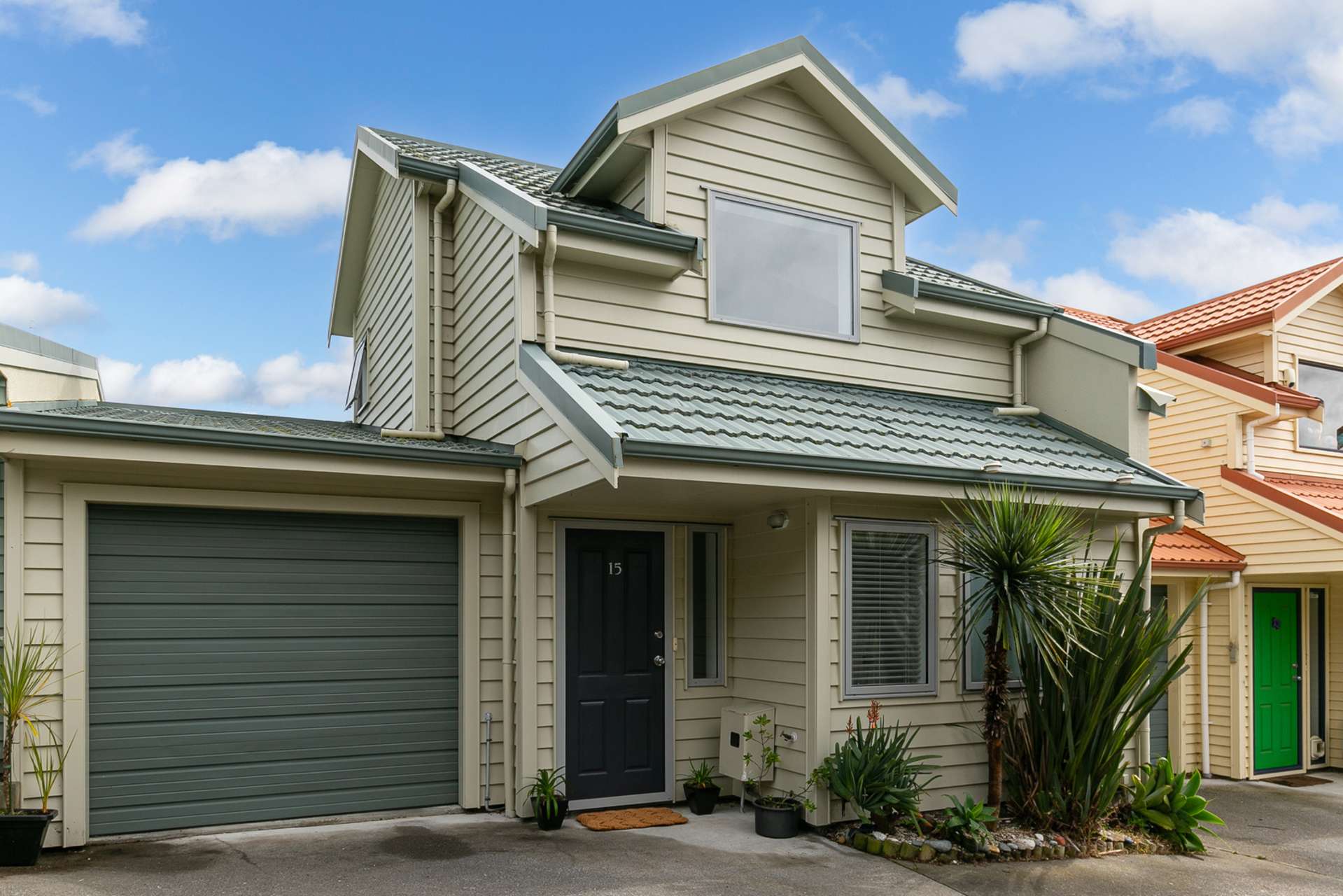 15 Birkhall Grove Strathmore Park_0