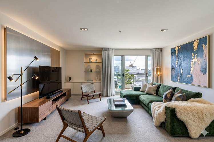 6D/8 Howe Street_0