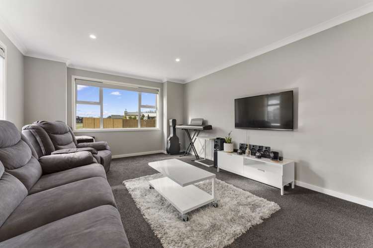 16 Freedom Drive Kelvin Grove_4