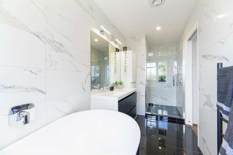 54 Don Buck Road Massey_23