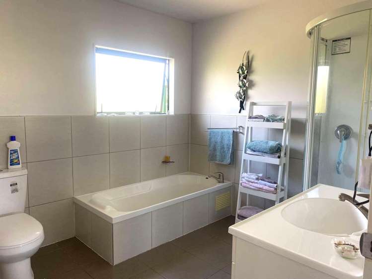 215 Utopia Road Westport_9