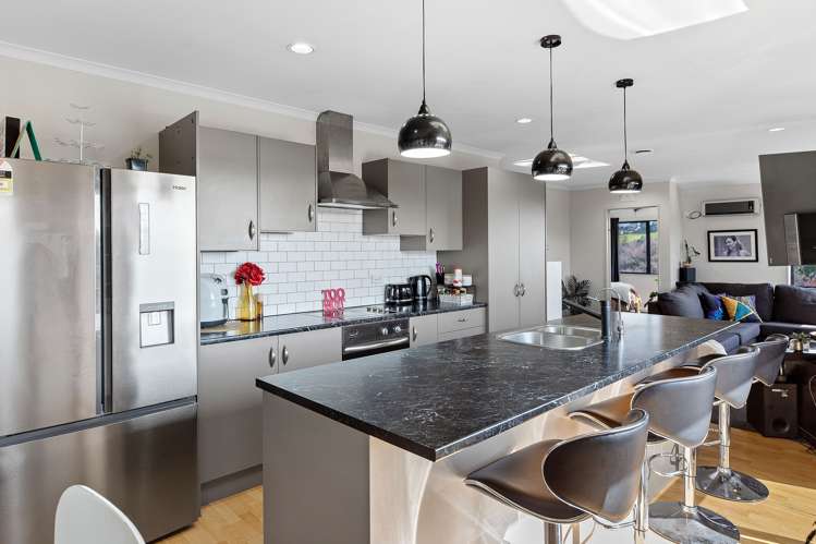 66 Village Park Drive Welcome Bay_7