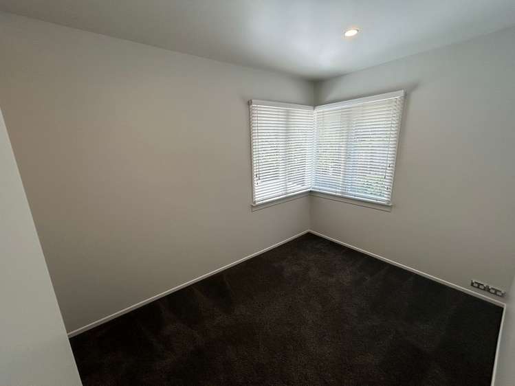 17 Tui Glen Road Birkenhead_13