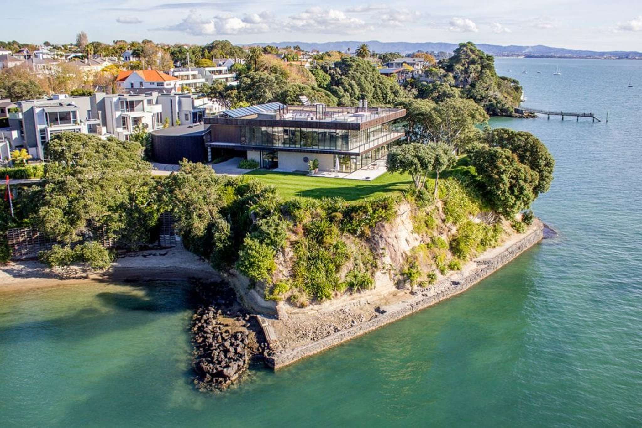 Has Kiwi rich-lister Ben Cook sold his Auckland mansion for $35m?