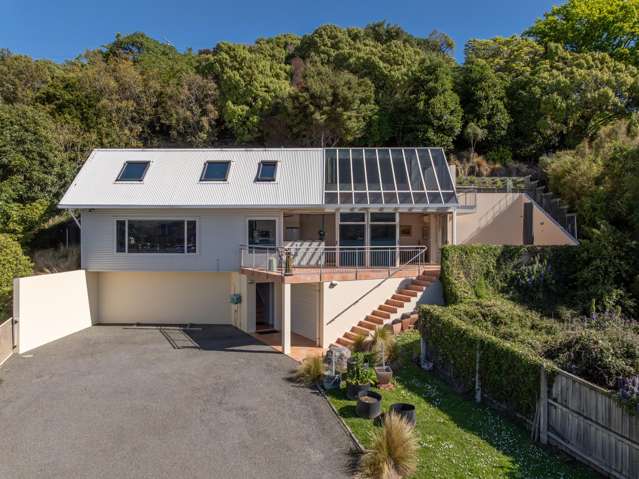 259 Beach Road Akaroa_1