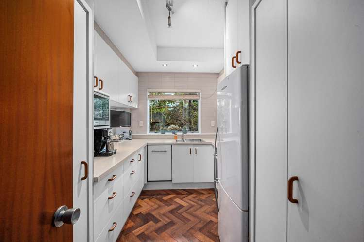 1b/18 King Edward Parade Devonport_22