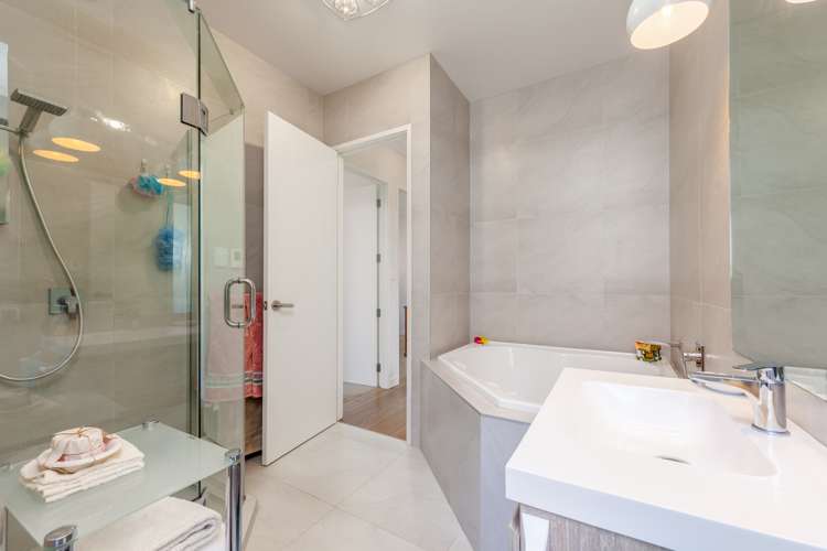 5 Discovery Drive Gulf Harbour_22