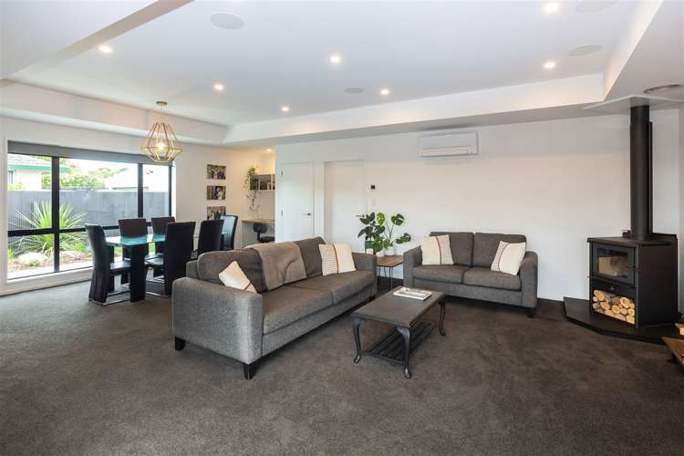 17 Chipping Lane Redwood_7