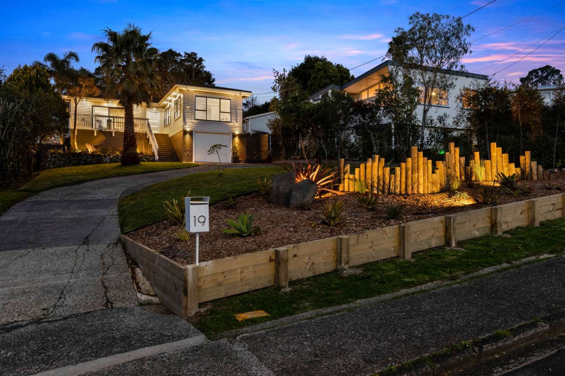19 Highland Avenue Titirangi_0
