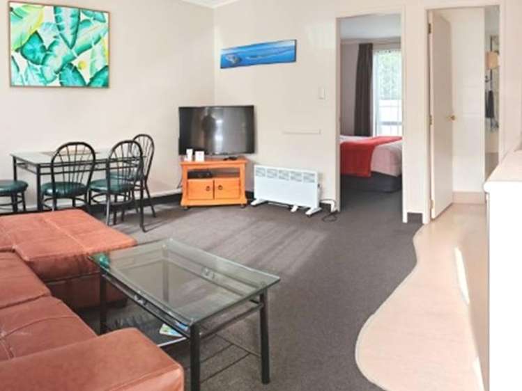 Address withheld Avenues_7