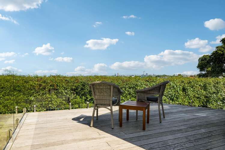 1/29A Seaview Road Castor Bay_15