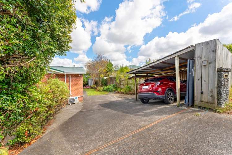 124 Edmonton Road Te Atatu South_15