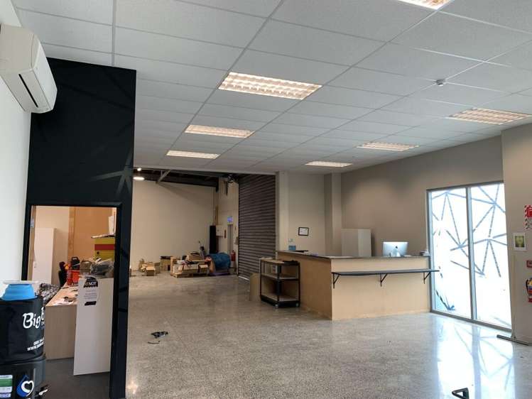Units B & D, 36 Hillside Road Wairau Valley_7