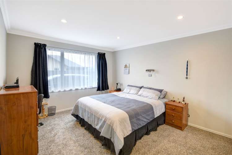 13 Heathfield Drive Mosgiel_15