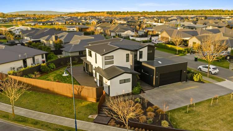 1 De Surville Way Pegasus_29
