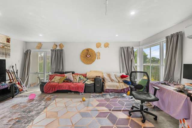327 Clyde Road Bryndwr_1