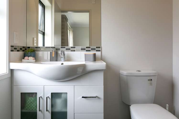 15 Windsor Street Richmond Heights_9