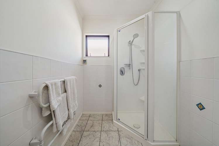 51 Fraser Crescent Elderslea_18