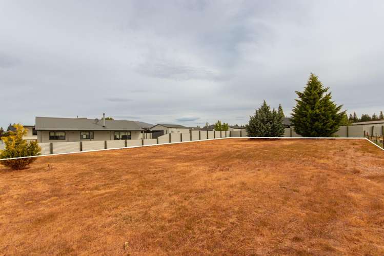 21 Irishman Drive Twizel_6