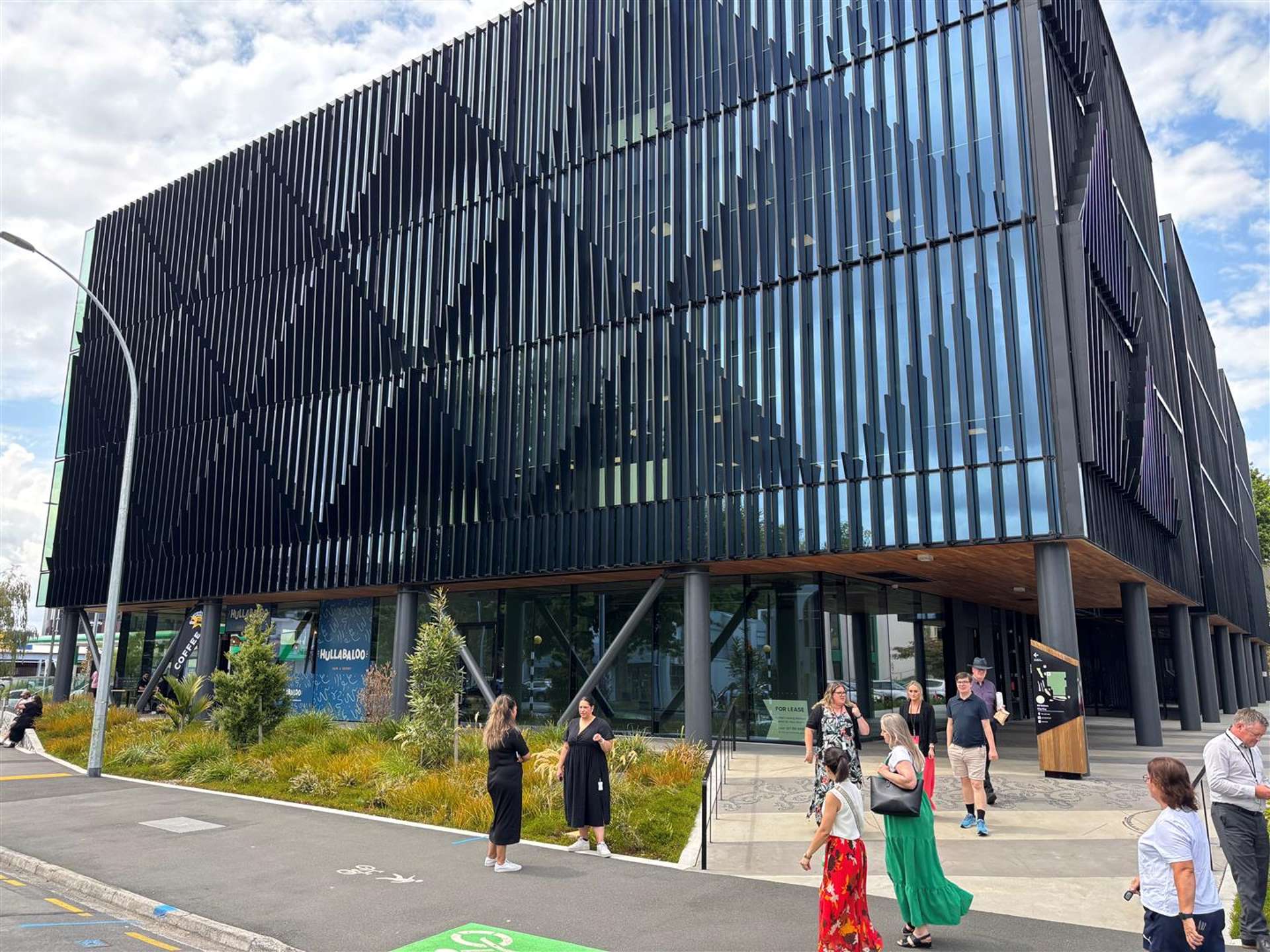 Part Ground Floor, 179 Collingwood Street Hamilton Lake_0