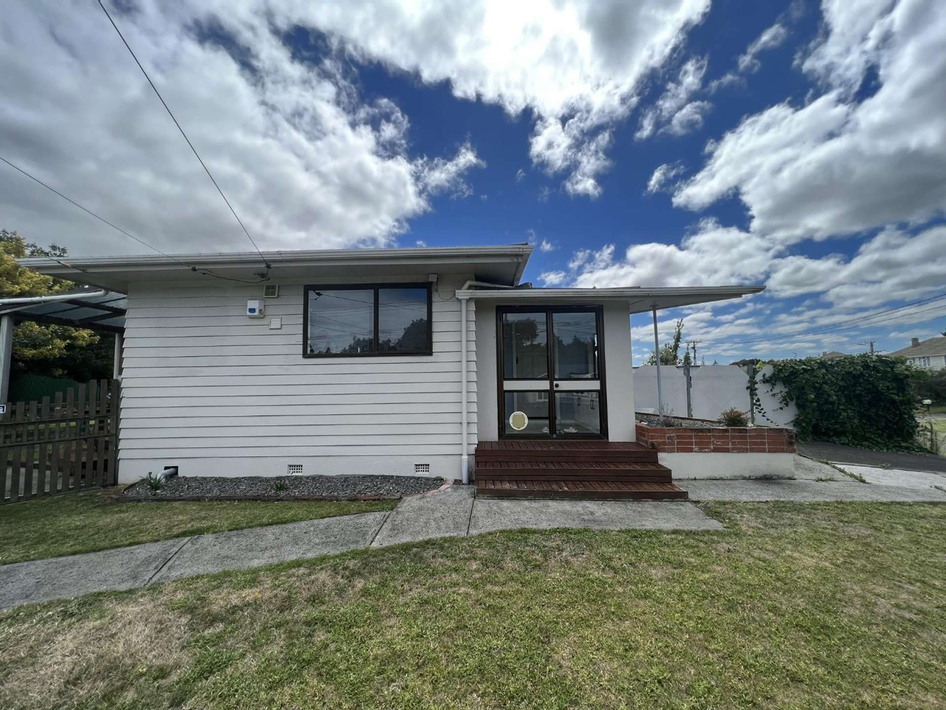 82 Smithfield Road Tawhero_0