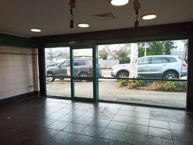Shop 1/5 Memorial Avenue Fendalton_18