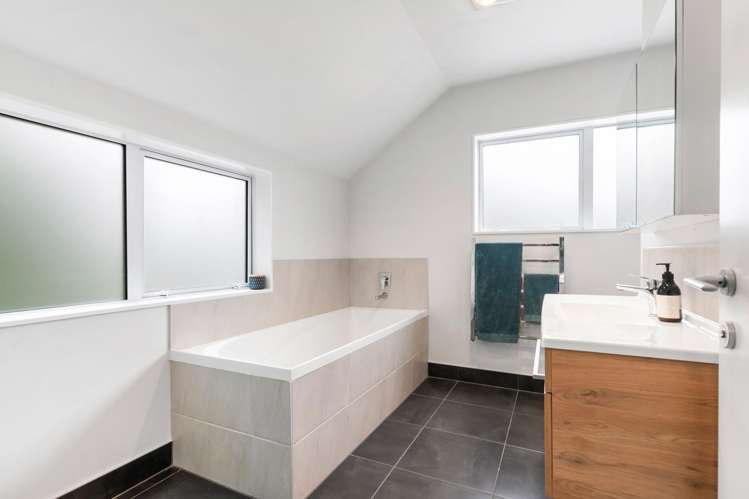 27a Challinor Street Pakuranga_24