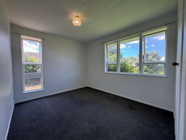 37 Inverell Avenue Wiri_10