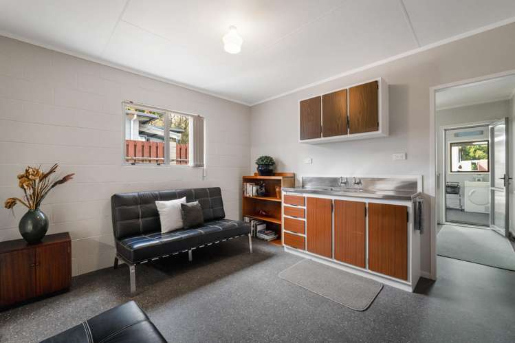 5 West Crescent Te Puru_24