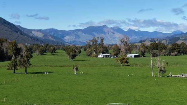 84 Loop Road East Takaka_1