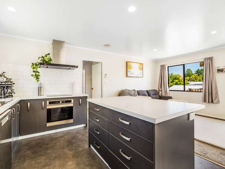 47b Meander Drive Welcome Bay_9