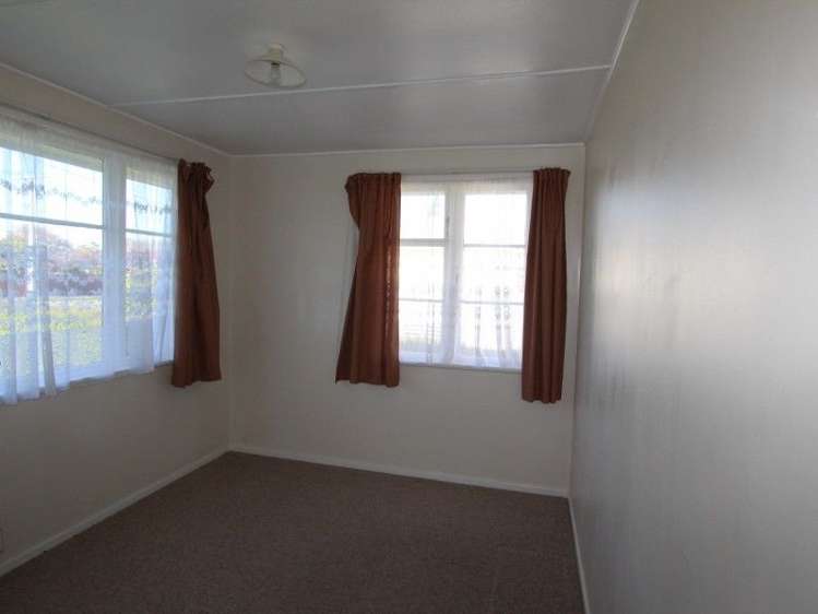 1 Hamilton Street Pahiatua_6