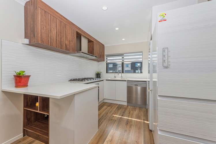 4 Lumbarda Drive Kumeu_3