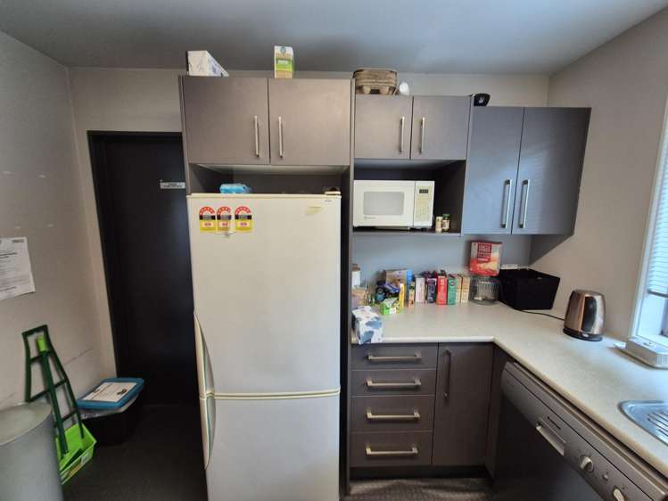 1/118 Lincoln Road Henderson_5