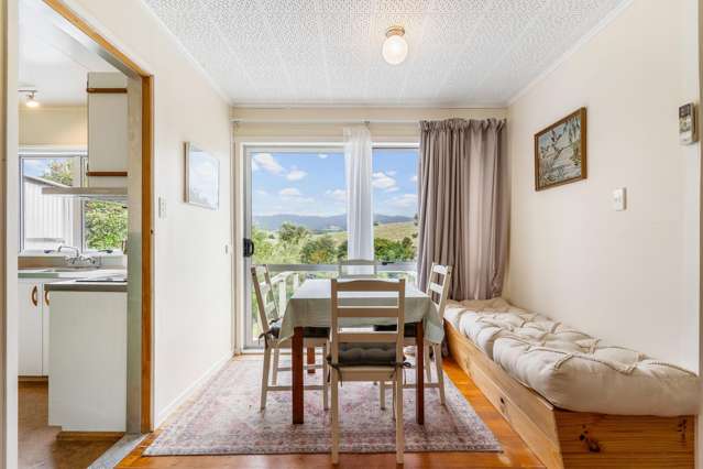 Beauty on Bays - Must SELL!