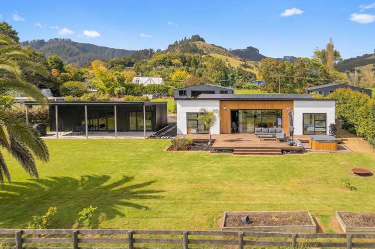 280B SH25 Kuaotunu-Wharekaho Road_0