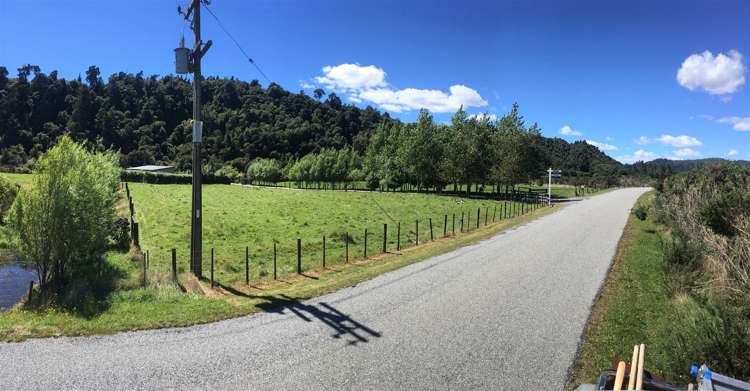 317 Blue Spur Road Hokitika_16