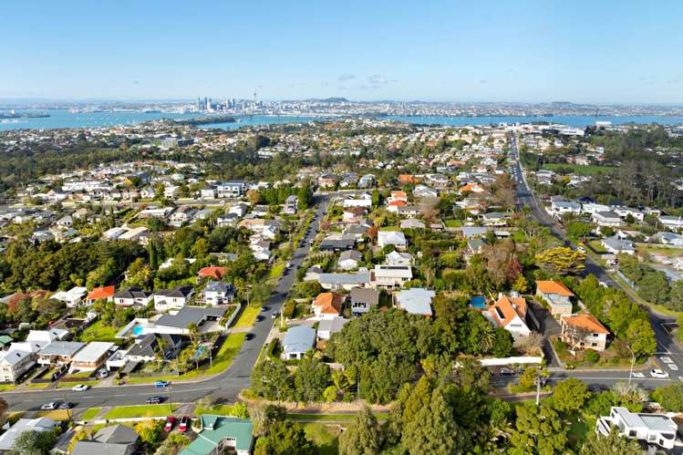 4-6 Moore Street Hillcrest_7