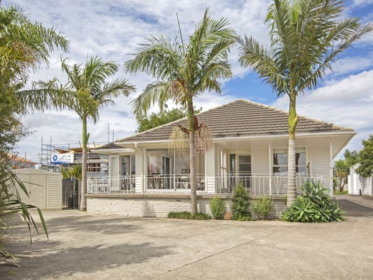 30 Ussher Place Pakuranga Heights_1