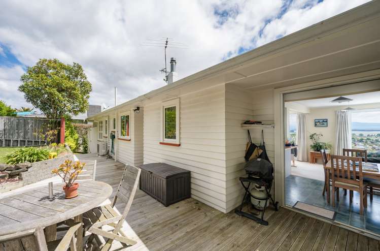 103 The Ridgeway Stoke_8