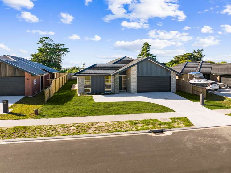 67 Kaurinui Crescent One Tree Point_7