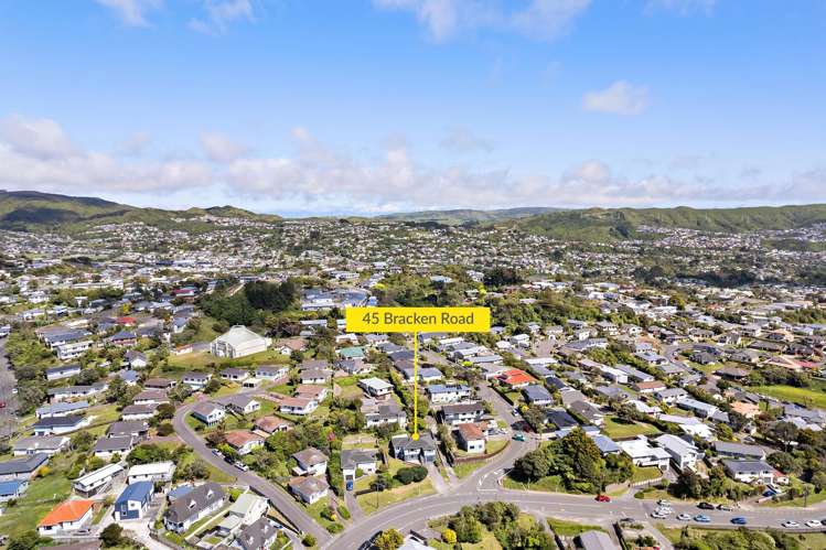 45 Bracken Road Paparangi_16