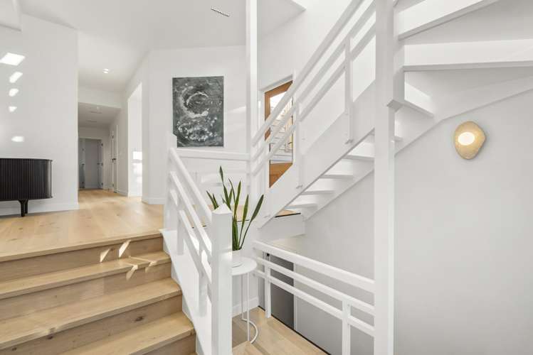 7 Kowhai Road Mairangi Bay_17