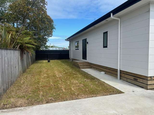 WESTPORT - 2 BEDROOMS