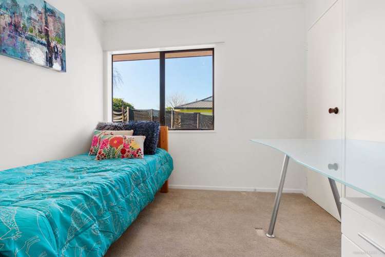 1/15 Coubray Place Botany Downs_8
